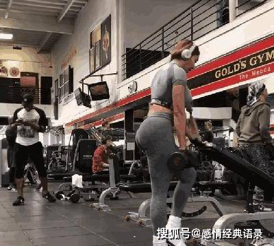 桑妮|135斤健身女绽放形体美，买衣服只能买最大号，被嘲笑像男人婆