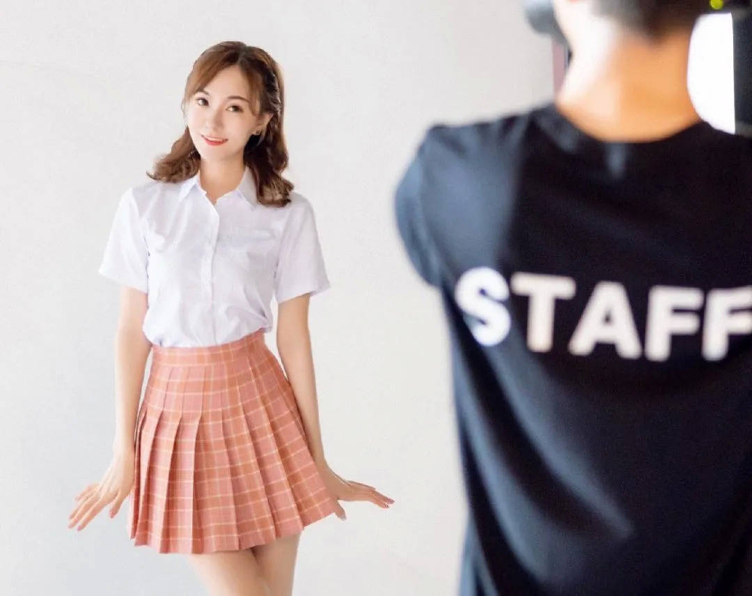 直播间|追完MOMO巡乐会，我觉得主播真没那么好当