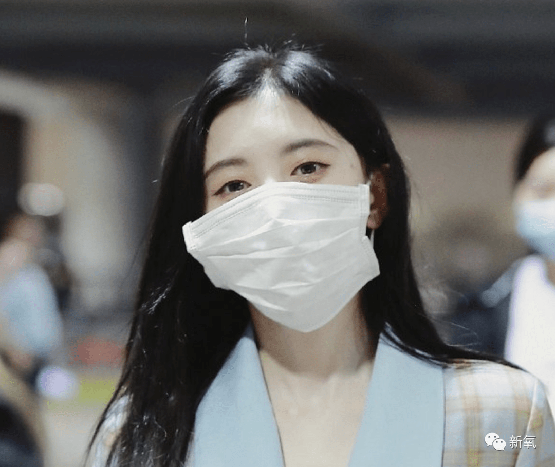 武艺|原创鞠婧祎美女人设又塌一个？被某明星暗戳戳揭露只有150当场黑脸...