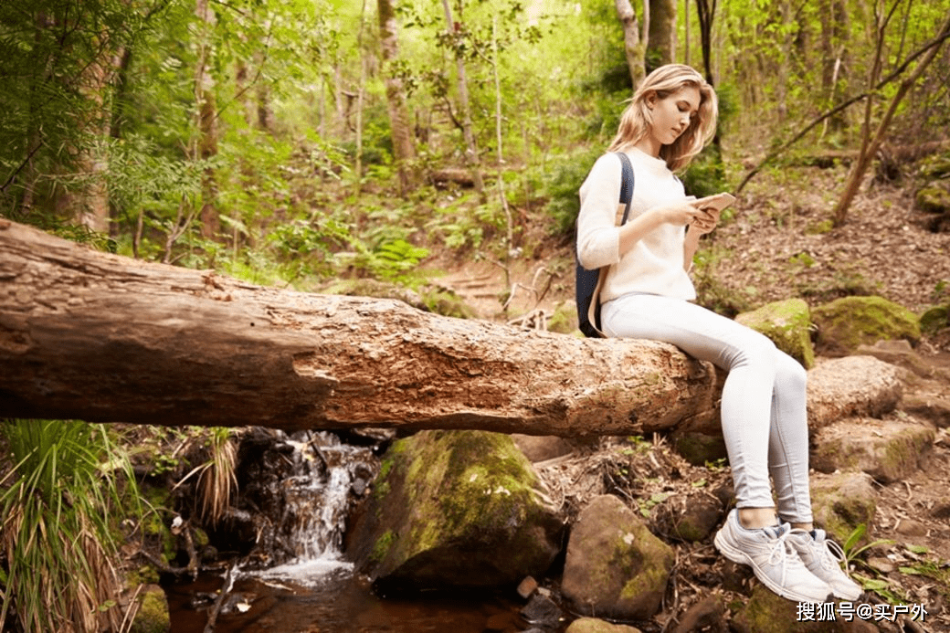 化妆|适合户外活动的山系女生妆容,小姐姐的美妆分享