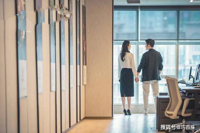 气质|姐姐们跟着《三十而已》顾佳学穿搭准没错，气质个性又优雅，绝美