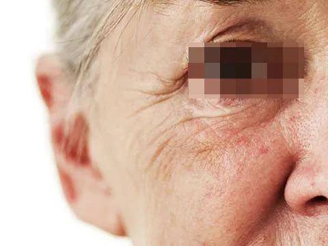 陈小春|陈小春管同龄人叫“奶奶”,这也太尴尬了吧!哈哈哈哈……