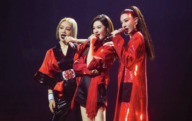 郑希怡|原创没选郑希怡，指出白冰的头发不好看，可她做什么都不会被骂