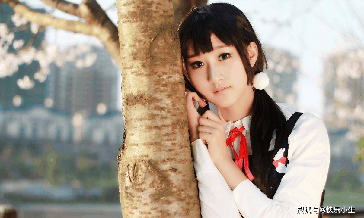 原创幽默笑话:第一次带女朋友回家见父母