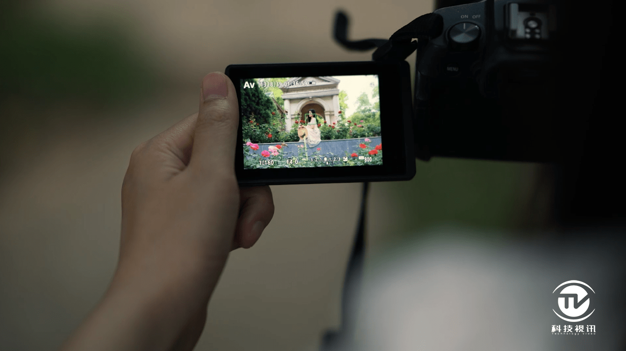 人心|轻巧专微，高画质触动人心！韦苡珊浅谈EOS RP