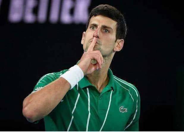 招黑|德约外公发声，一家人整整齐齐！国籍真的是招黑的原因吗？