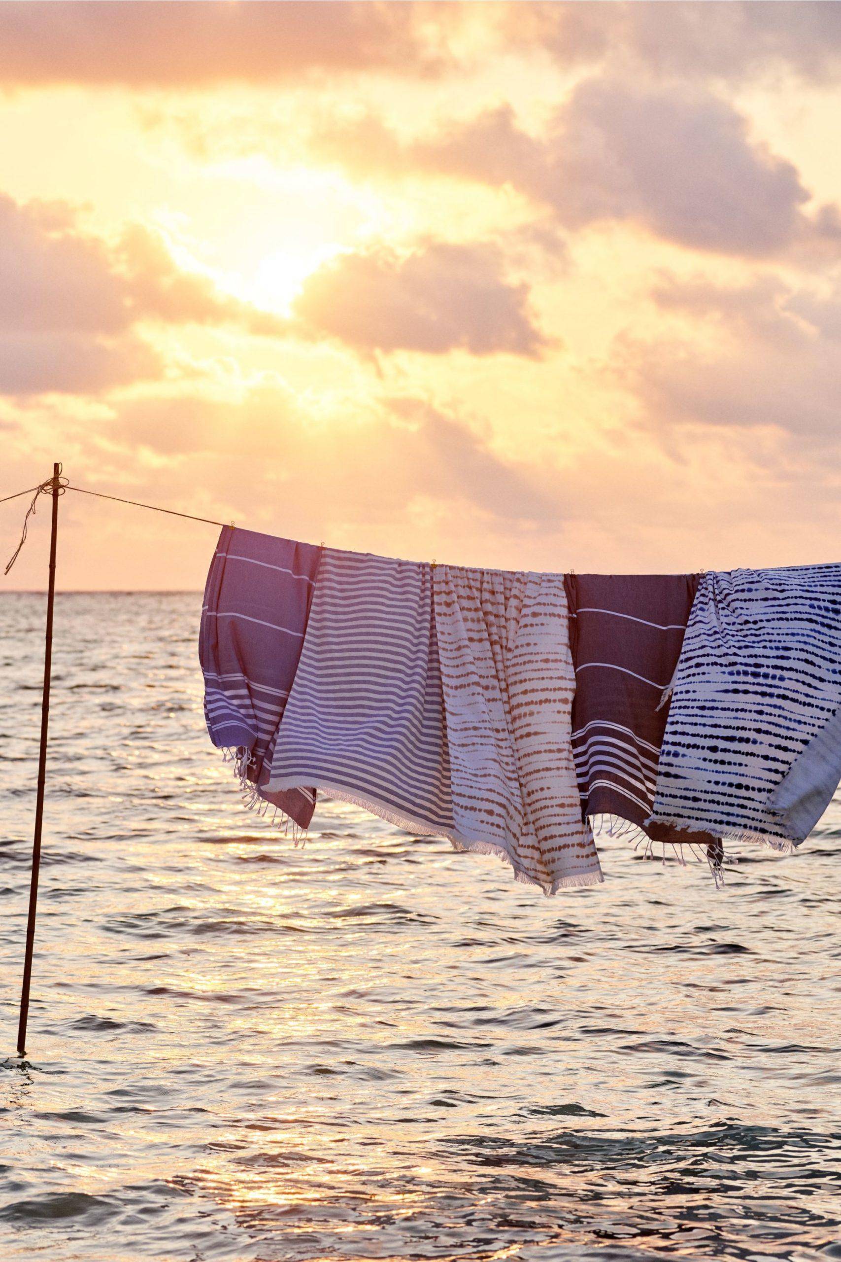 防晒霜|涉水底妆：做好防水基础功课，无所畏惧炎炎夏日