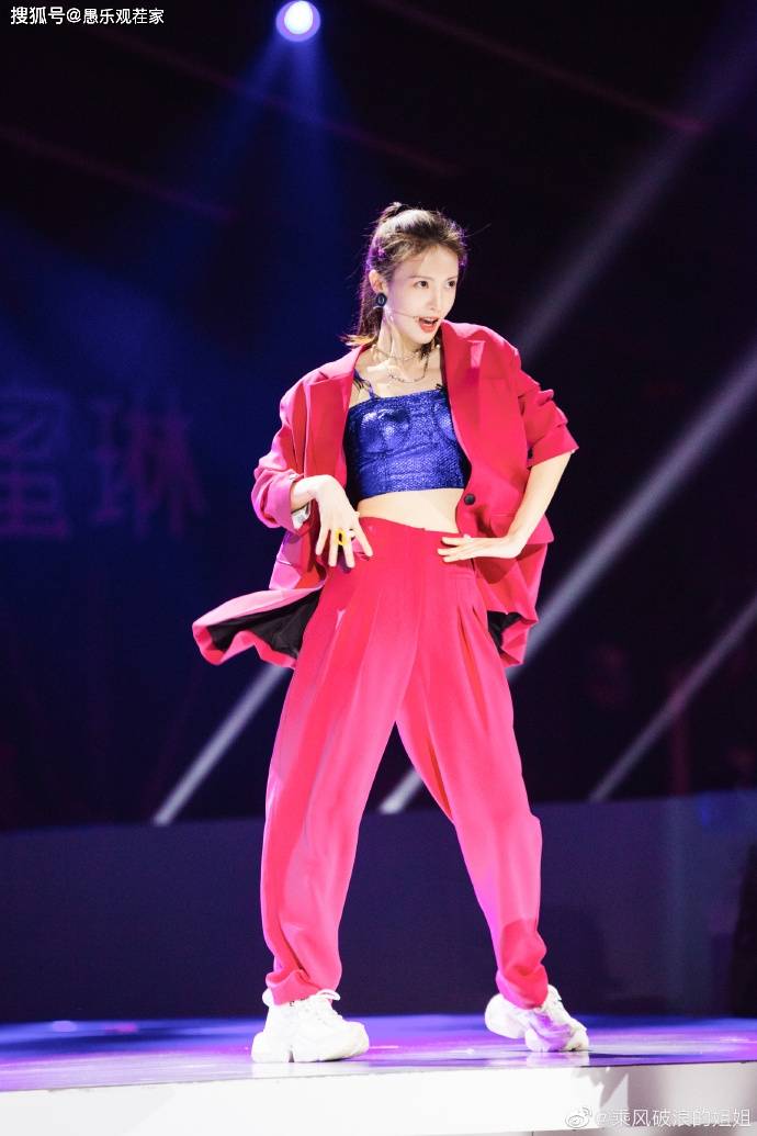 作品|原创《浪姐》失去初心,乘风破浪的姐姐成小绵羊,任由节目组“宰割”