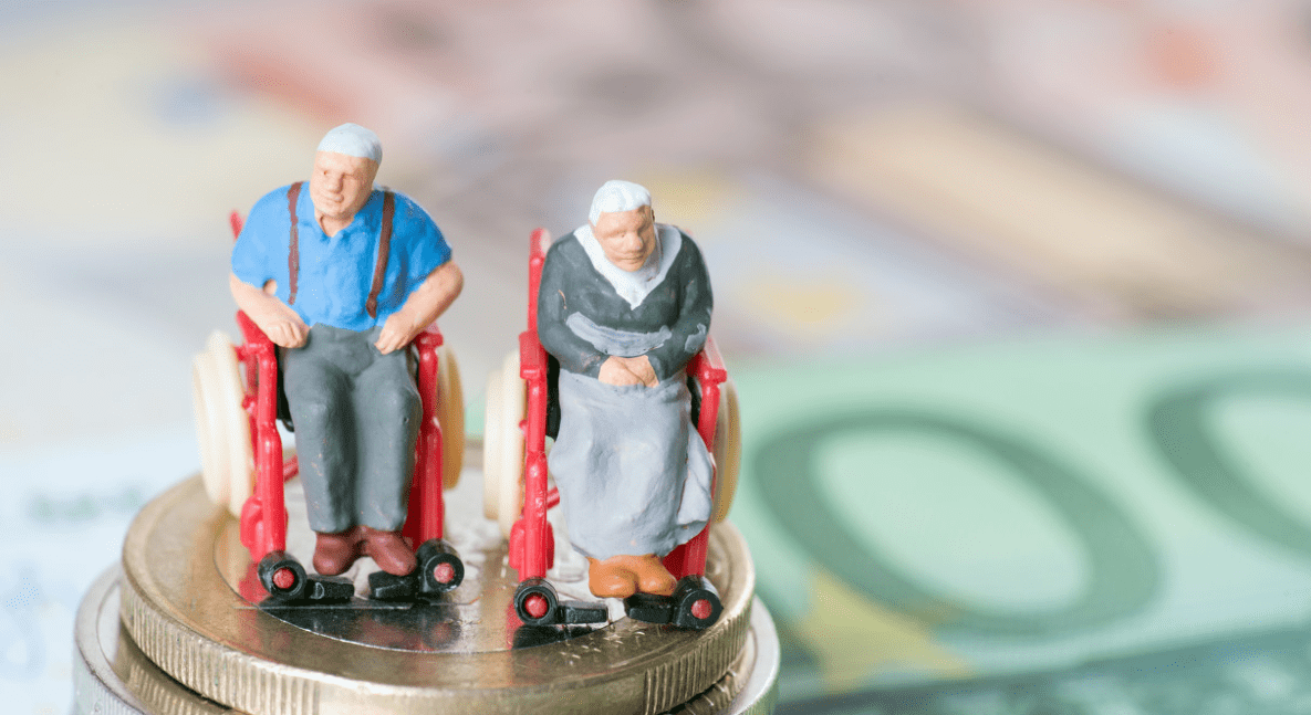 退休后养老金若低于5000元，国家将每月多发你一笔钱！你领到没？