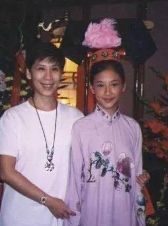 被抓入狱检测17次，蹭张柏芝资源，深扒应采儿的