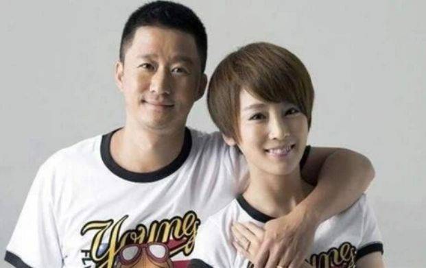 当年她嫌弃吴京，分手后嫁给富豪，如今被豪门