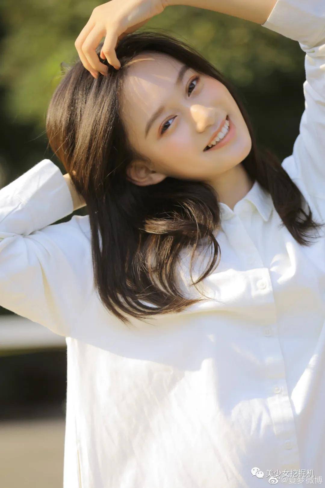 空降|原创撞脸半个娱乐圈打败张子枫拿下艺考第一，空降小花第一梯队？