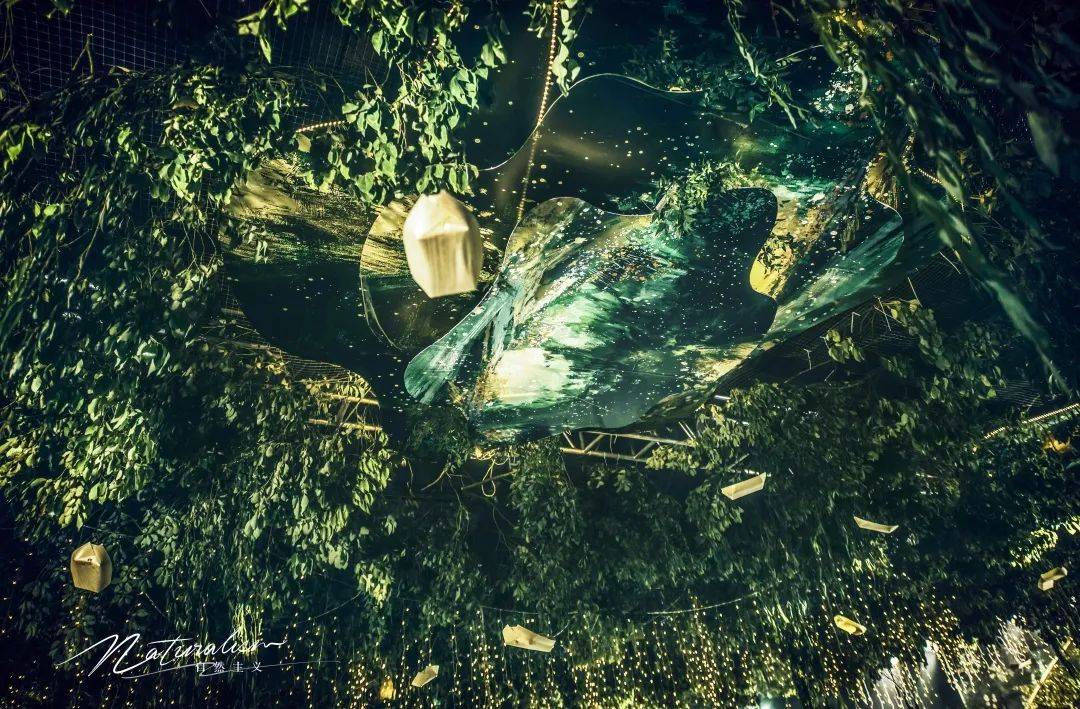 每个人都有自己的一片森林,一场专属自己的绿色森系婚礼
