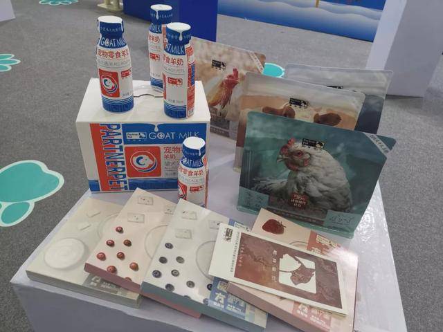 趋势|首日观众破2万，深宠展上这些小趋势值得关注