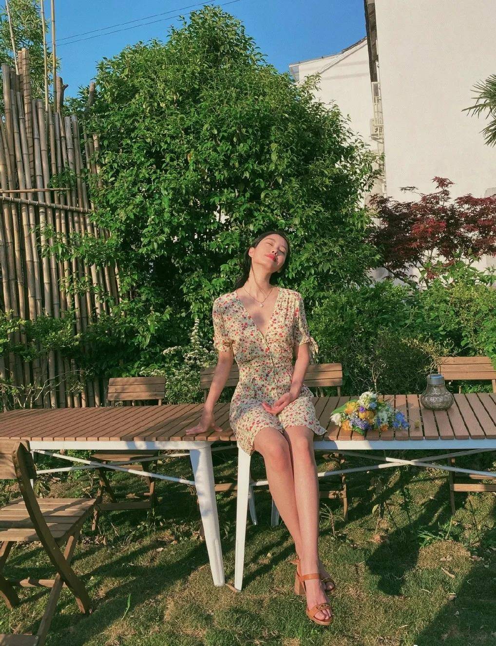 袖子|中日韩女明星宁可撞衫都抢破头要穿这件衣服，只有她穿的最好看？