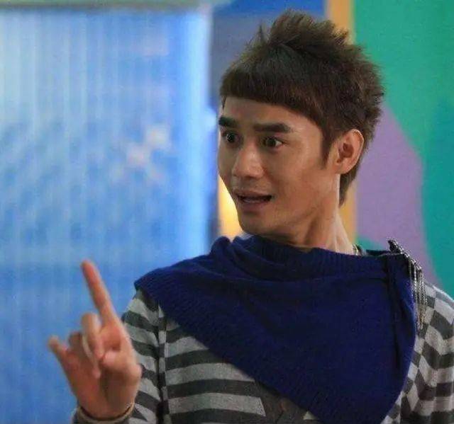 无敌|原创最惨谋女郎？晒未公开剧组照直接被张艺谋赶走，断送好好的星途！