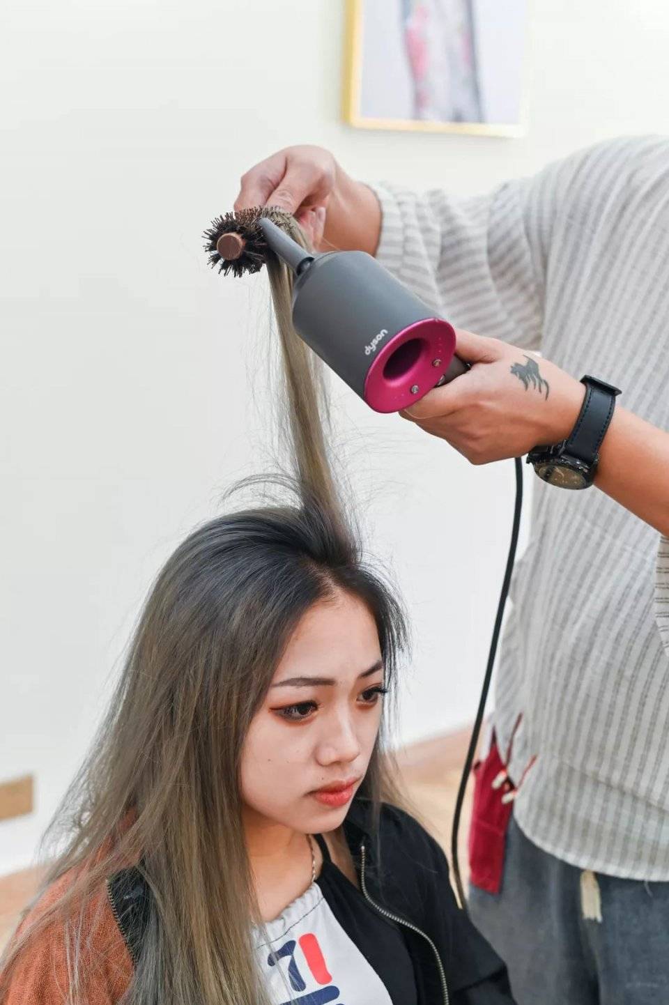 改造|欧莱雅美发!1V1造型定制,100%量身打造!素人变女神只要2h…