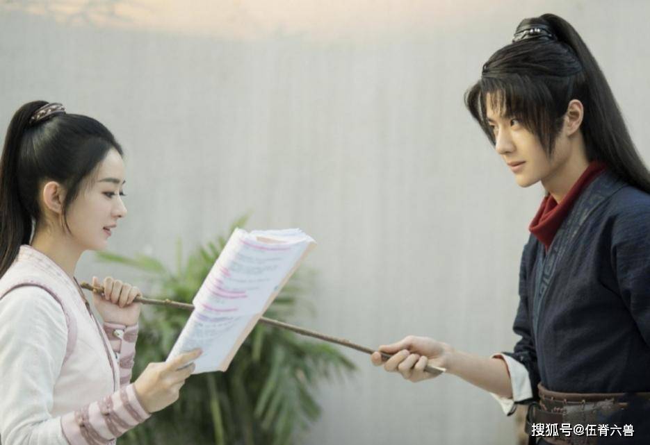 赵丽颖发文为王一博的《街舞3》打 call，却因带