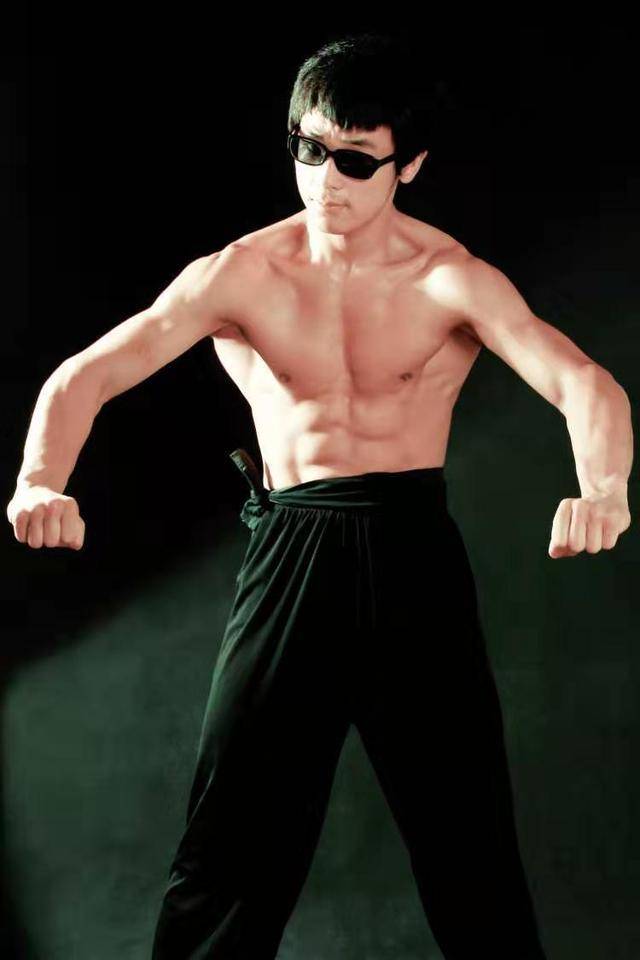 江疏影|原创现代李小龙劝说秦岚：你别惦记和我结婚了，我要成为第二个周星驰