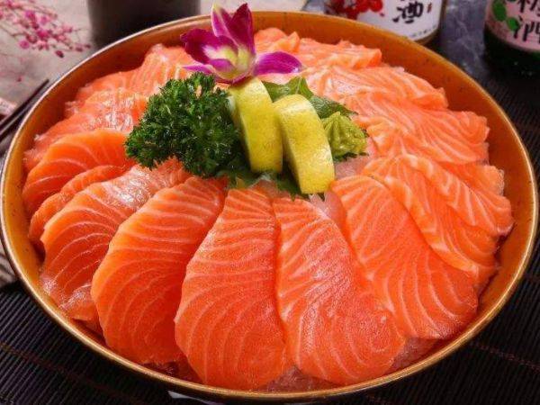 “天然染发剂”找到了!坚持每天吃些乌发小食材,白发变黑不是梦