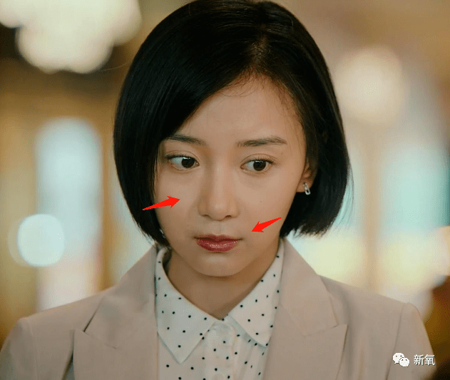 人中|20岁的脸垮得像40岁，还比关晓彤讨人喜欢，她真没不服气吗？