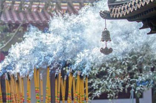 口袋|少林寺每年香火钱过亿，入了谁的口袋？释永信：我每月工资700元