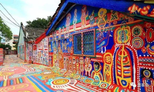 97岁“中国宫崎骏”:用2920天坚持,画一个村(组图)