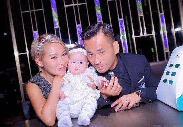 洗米华又与小三复合！正室首发声晒半张脸，疑