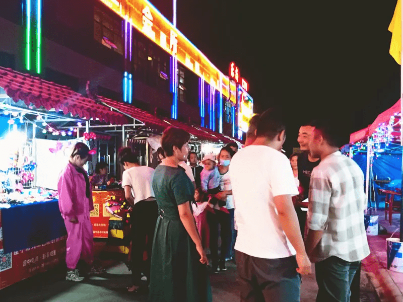 兴业|西宁市湟中兴业城网红夜市美食美景美事天天有！7月-10月