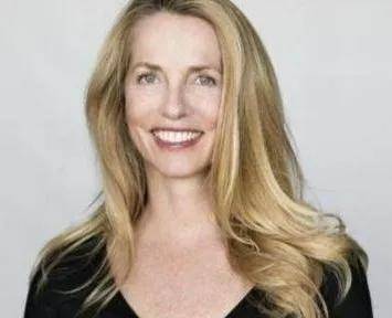 向太|向太邓文迪是亲姐妹吗？？身价百亿的豪门阔太们，竟然都长同一张脸...