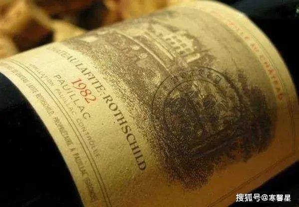 降雨量|82年的拉菲？一口品出降雨量？《三十而已》的编剧出来挨打！