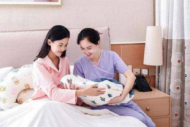 原创妻子坐月子42天不洗头，“出关”时造型辣眼，丈夫：能退货吗？