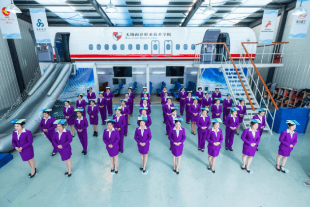 企业|校本制造，培养敬业的准职业人——以无锡南洋职业技术学院职业素养教育为例