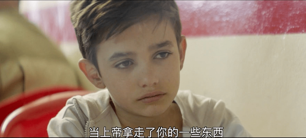 《何以为家》12岁小男孩，一纸状告亲生父母：为何生下我？