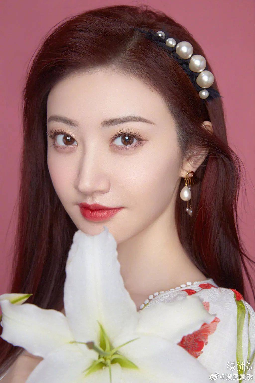 双眼皮|景甜整容整成了“悲伤蛙”，还有比这更悲伤的吗？