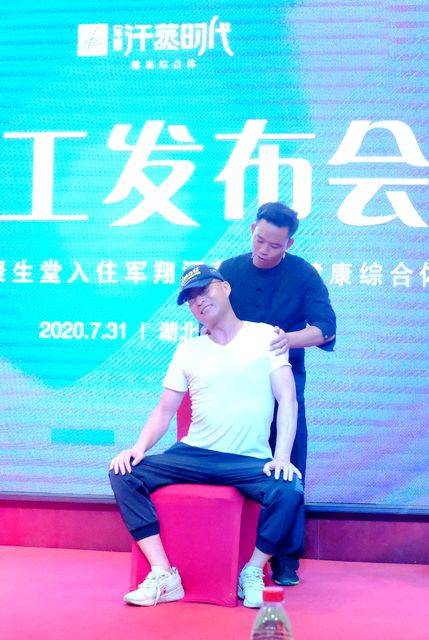 襄阳|昨天，襄阳版“乘风破浪的小姐姐”在这里干了一件让人惊呆的大事