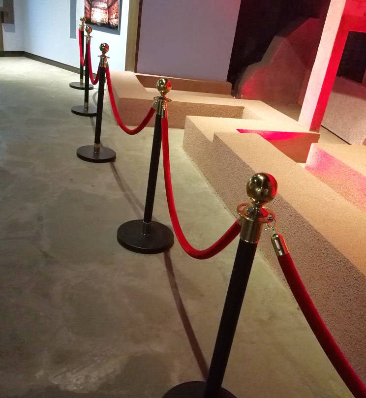 圆头|黑的深邃，金的点缀——黑金圆头挂绳栏杆座