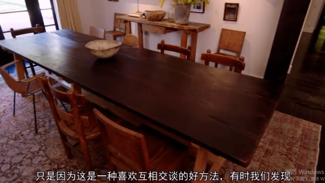 豪宅|连浴缸都是黄金的？肯豆最新曝光的上亿豪宅里，竟然惊现东北酸菜缸！