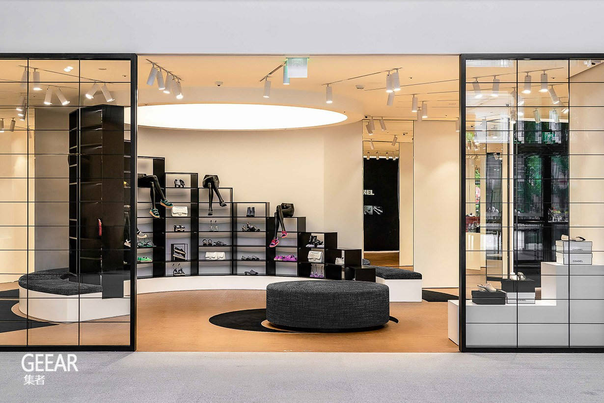 原创chanel首家鞋履专卖店,女生抢着入手这款经典双色鞋?