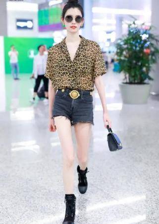 如何提升自己的气质穿衣风格 d366e5fac00a4364ae5168dab45684d3.jpeg