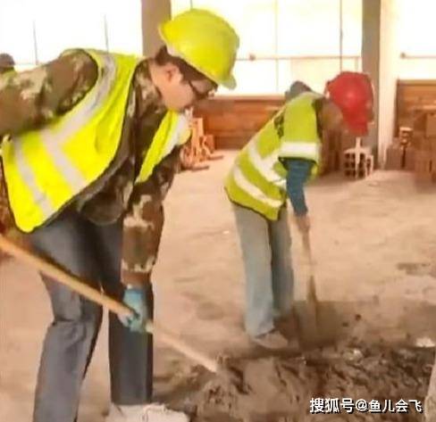 观点评论|学霸高考691分考入清华大学暑期搬砖打工，谁还敢说寒门难出贵子