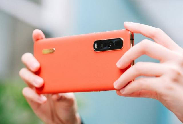 哪些手机有120倍变焦 9fa1dfd923324e5d8de6269d0d1f35d0.jpeg