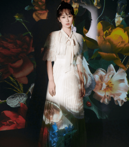 容貌|杨紫到底经历了啥？“消失”3个月容貌发生大变化，美成Lisa