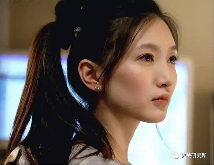 fa|2020最违和女主，收割霸道总裁的颜值就靠这？