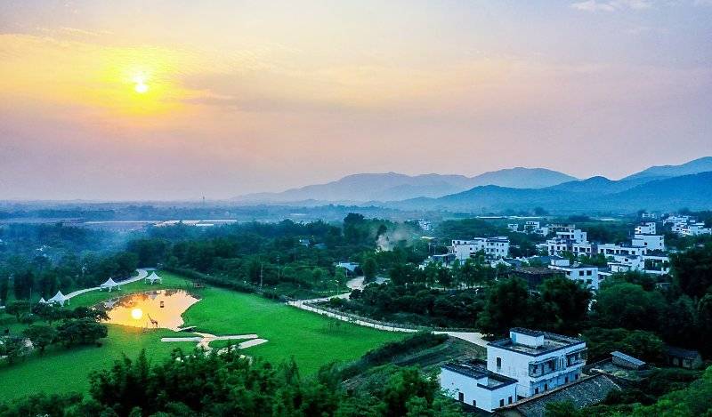 广州市从化区城郊街,是广州市首批美丽乡村,西和万花风情小镇核心村