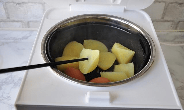 电饭煲怎么蒸土豆 db82139d6b1d4fb48daa5e4598748b8e.png
