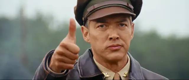 大腕|被雪藏6年，15位大腕参演，上映后票房7.5亿，但它依旧不够经典