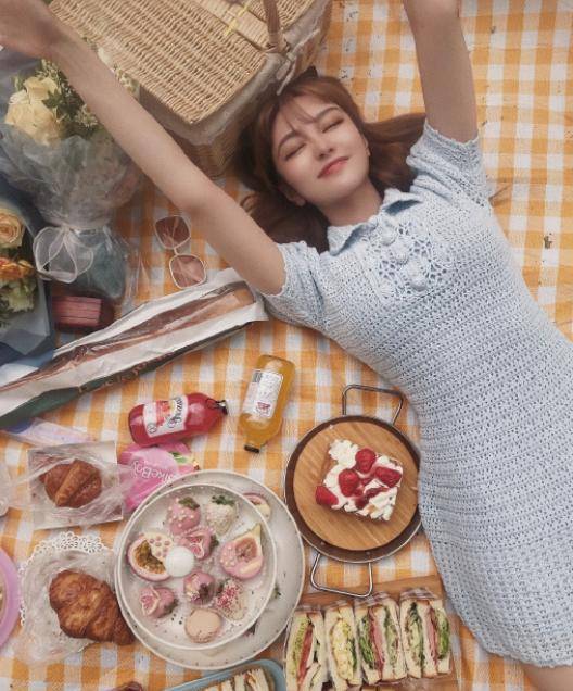 周扬青|FR2为周扬青打造专属“人物Tee”！罗志祥终究是高攀了