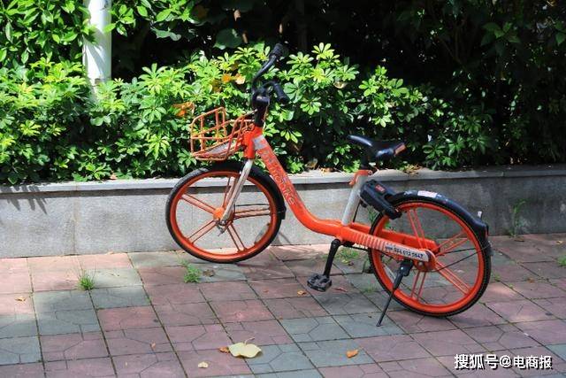 疯狂的快递骗局:你稀里糊涂支付9.9元代收费时