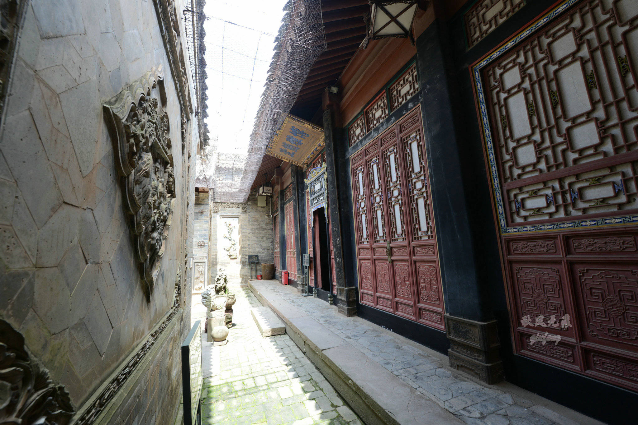 黄土地(|隐在旬邑黄土地上“宫殿”，历时四十三年建成，叙述着清代秦商的奢华